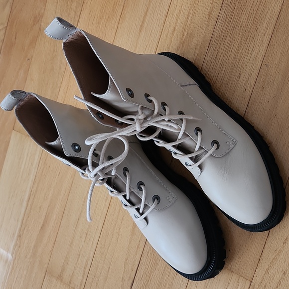 Madewell NEW Rayna Leather Boots - Picture 2 of 8